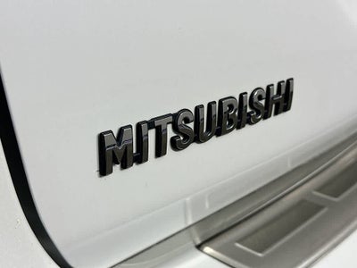 Mitsubishi Outlander ES 2014