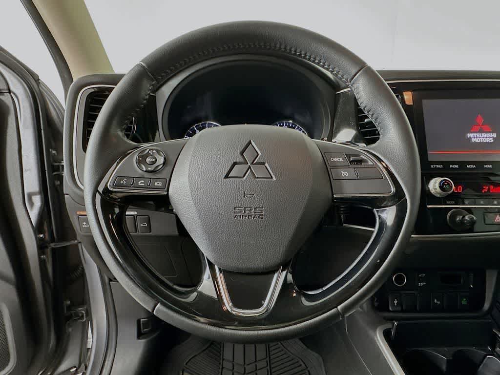 Mitsubishi Outlander SEL 2020