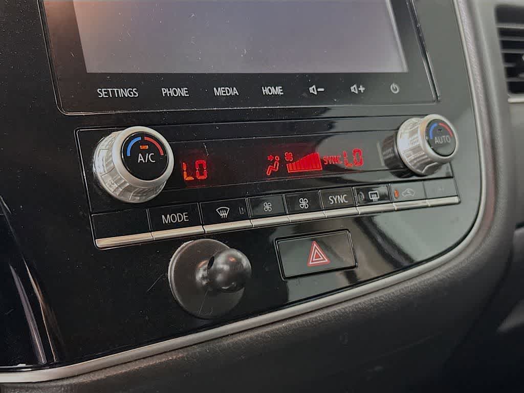 Mitsubishi Outlander SEL 2020