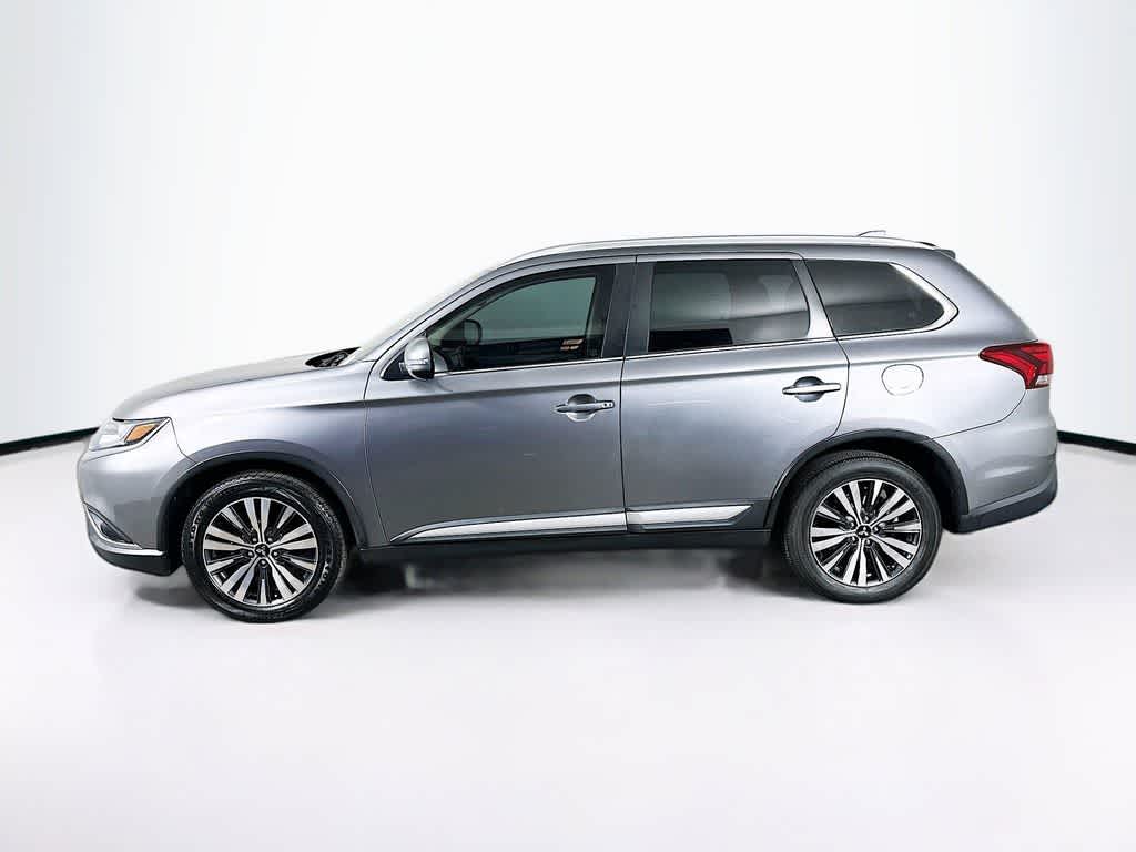 Mitsubishi Outlander SEL 2020