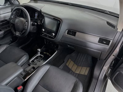 Mitsubishi Outlander SEL 2020