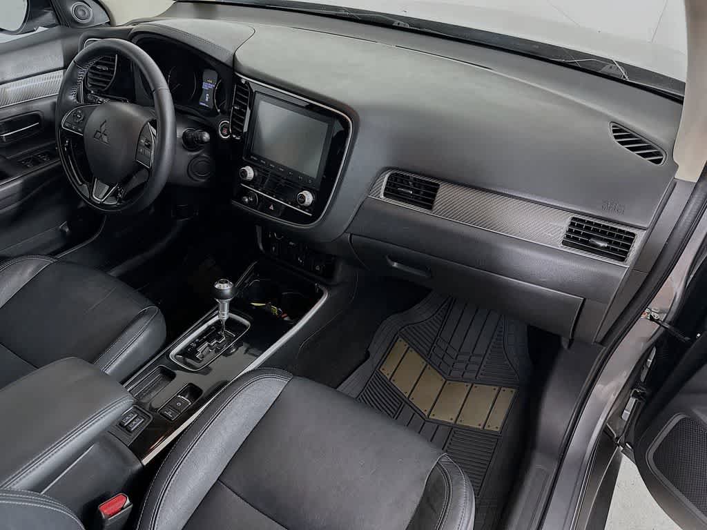 Mitsubishi Outlander SEL 2020