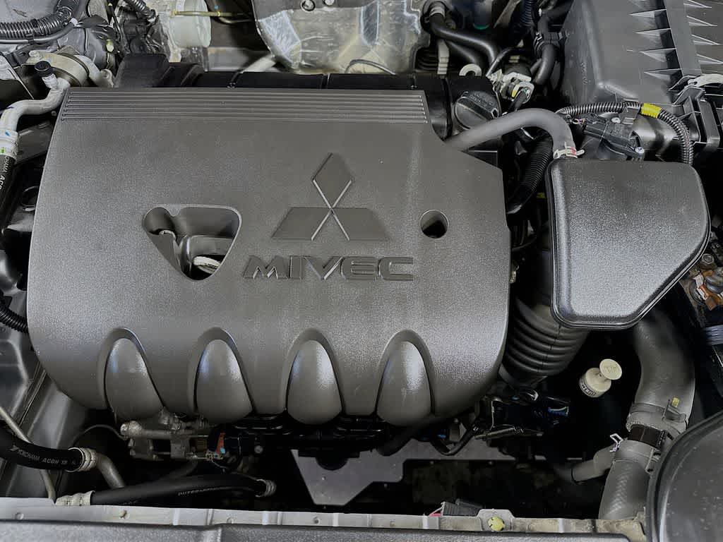 Mitsubishi Outlander SEL 2020