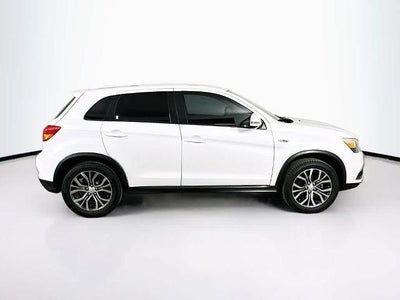 Mitsubishi Outlander Sport Base 2019