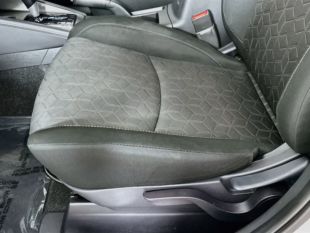 Mitsubishi Outlander Sport ES 2024
