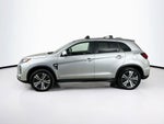 Mitsubishi Outlander Sport ES 2024