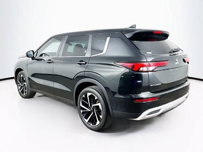 Mitsubishi Outlander SE Edición Especial 2023