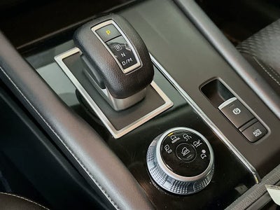 Mitsubishi Outlander ES 2024
