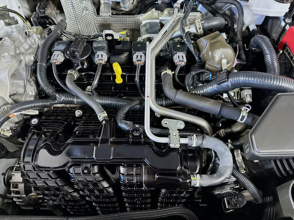 Mitsubishi Outlander ES 2024