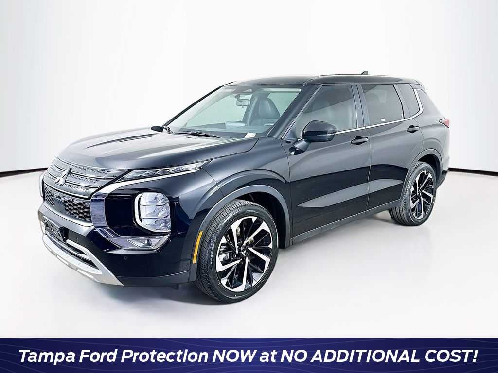 Mitsubishi Outlander SE 2024