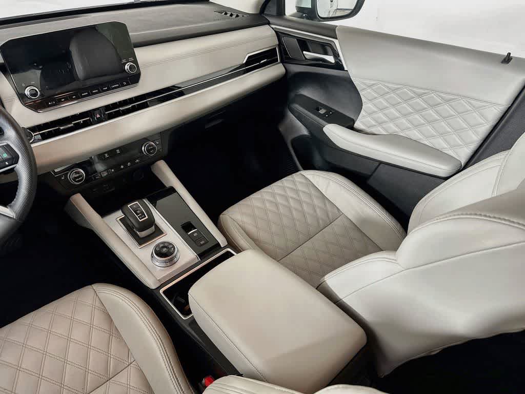 Mitsubishi Outlander SEL 2024