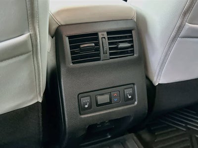 Mitsubishi Outlander SEL 2024
