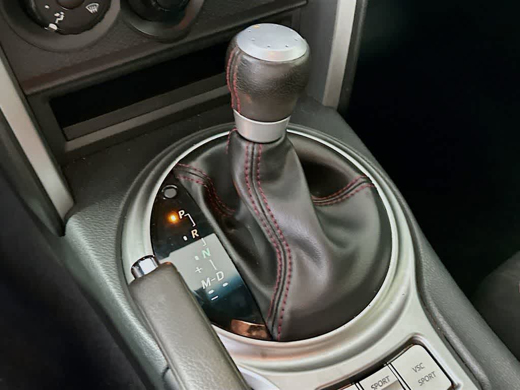 Scion FR-S Base 2013