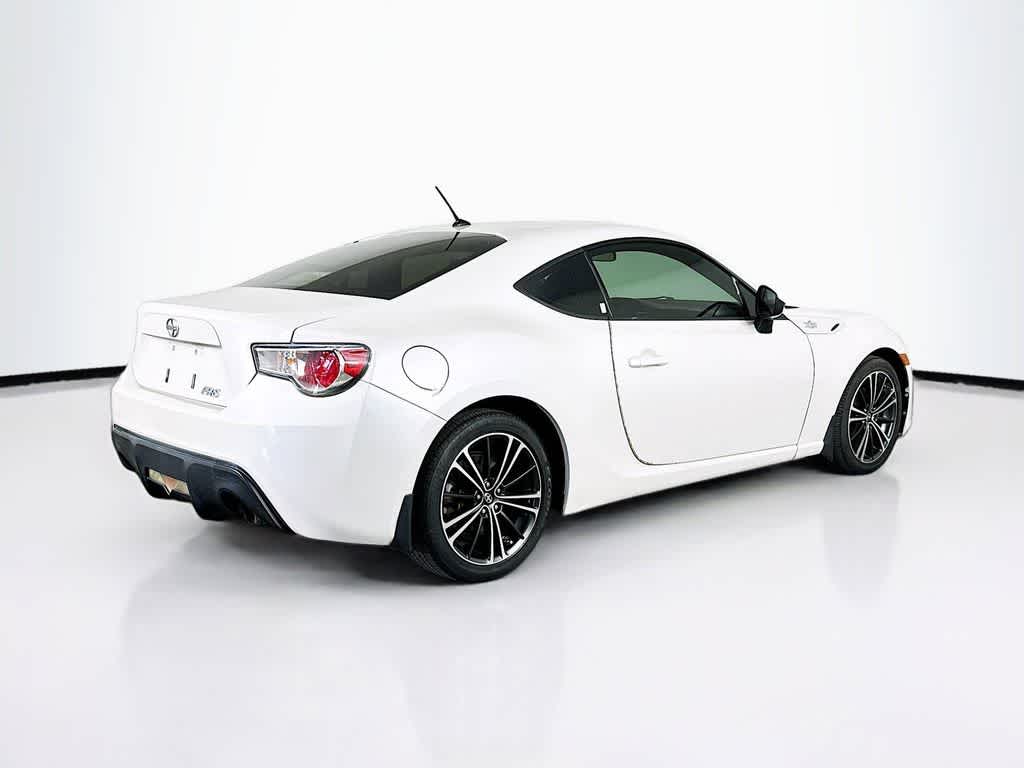 Scion FR-S Base 2013