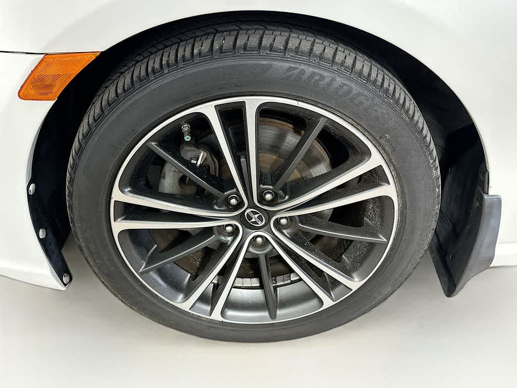 Scion FR-S Base 2013