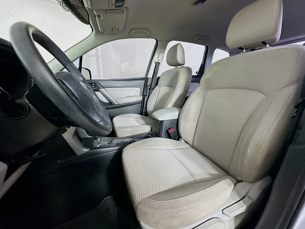 Subaru Forester 2.5i 2016