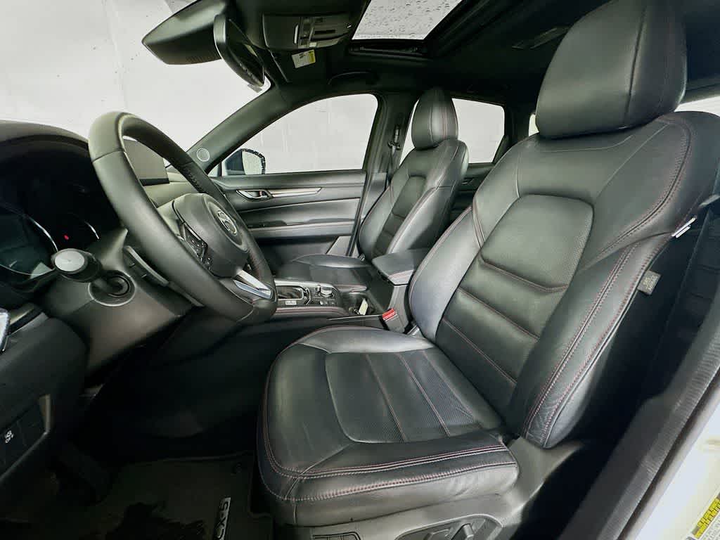 Mazda CX-5 2.5 Turbo con paquete Premium (2024)