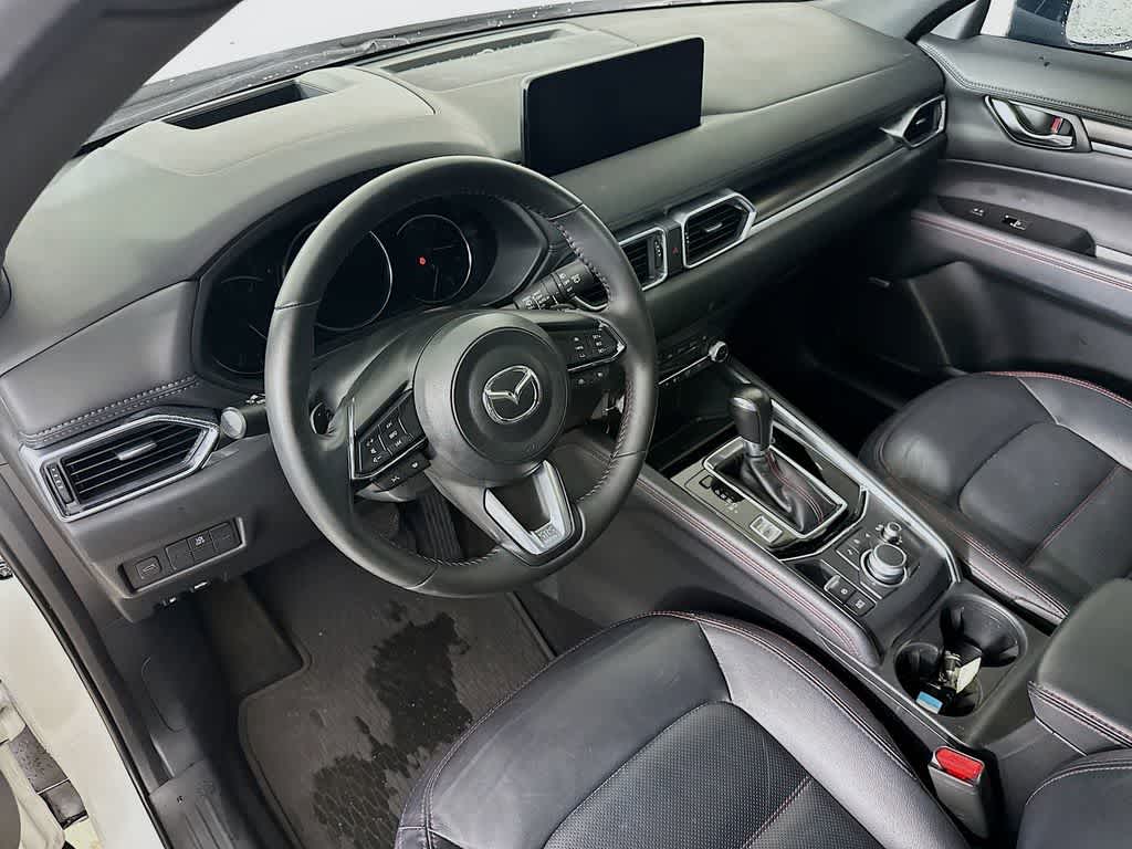 Mazda CX-5 2.5 Turbo con paquete Premium (2024)