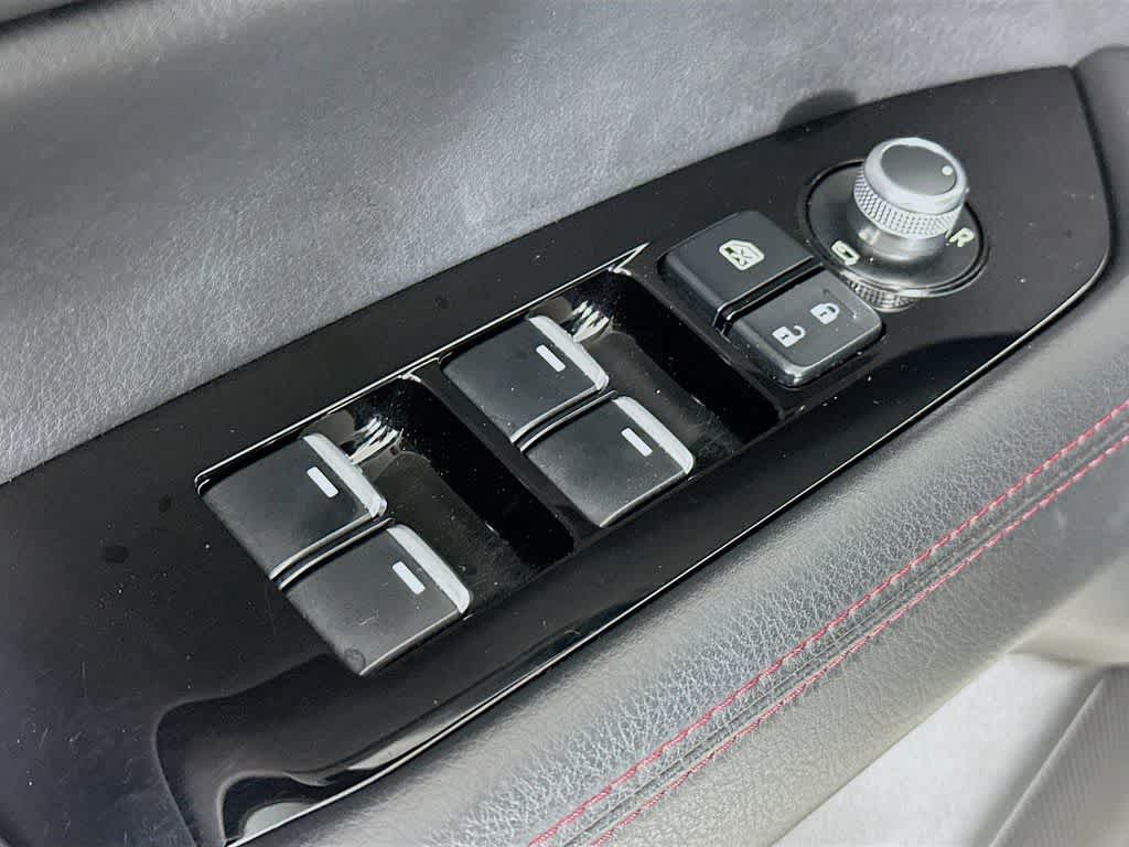 Mazda CX-5 2.5 Turbo con paquete Premium (2024)