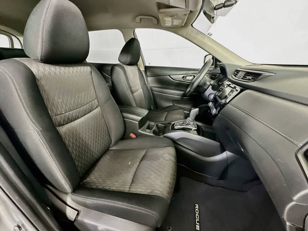Nissan Rogue SV 2017