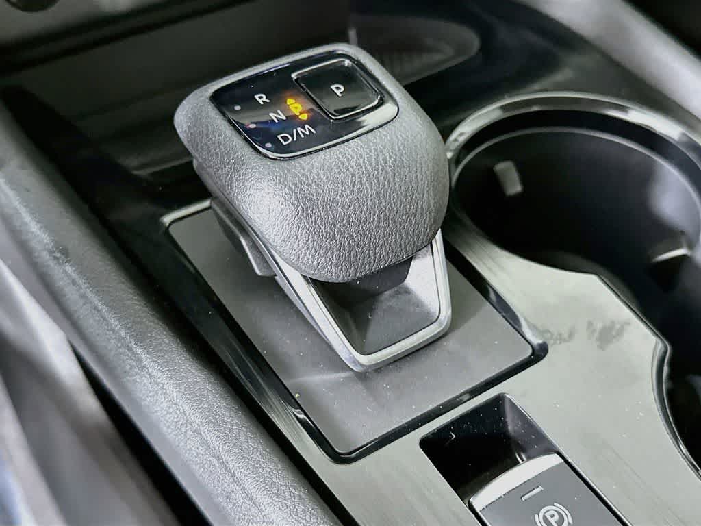 Nissan Rogue SV 2025