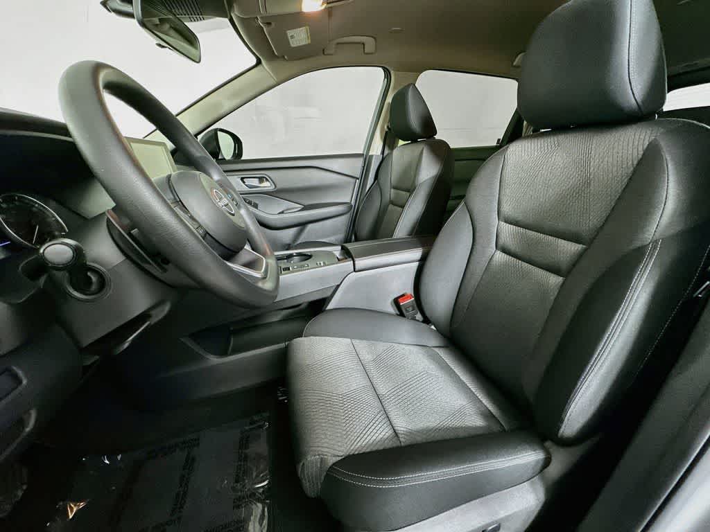 Nissan Rogue SV 2024