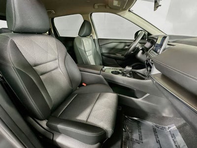 Nissan Rogue SV 2024