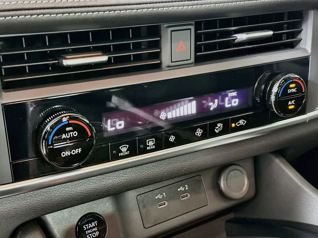 Nissan Rogue SV 2024