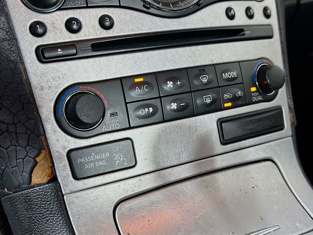 INFINITI G37 Journey 2009