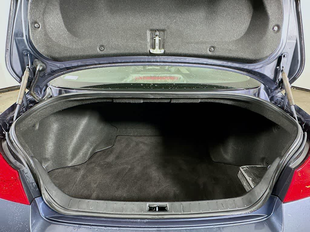 INFINITI G37 Journey 2009