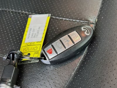 INFINITI G37 Journey 2009