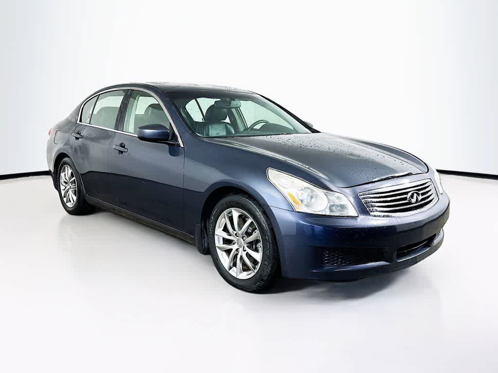 INFINITI G37 Journey 2009