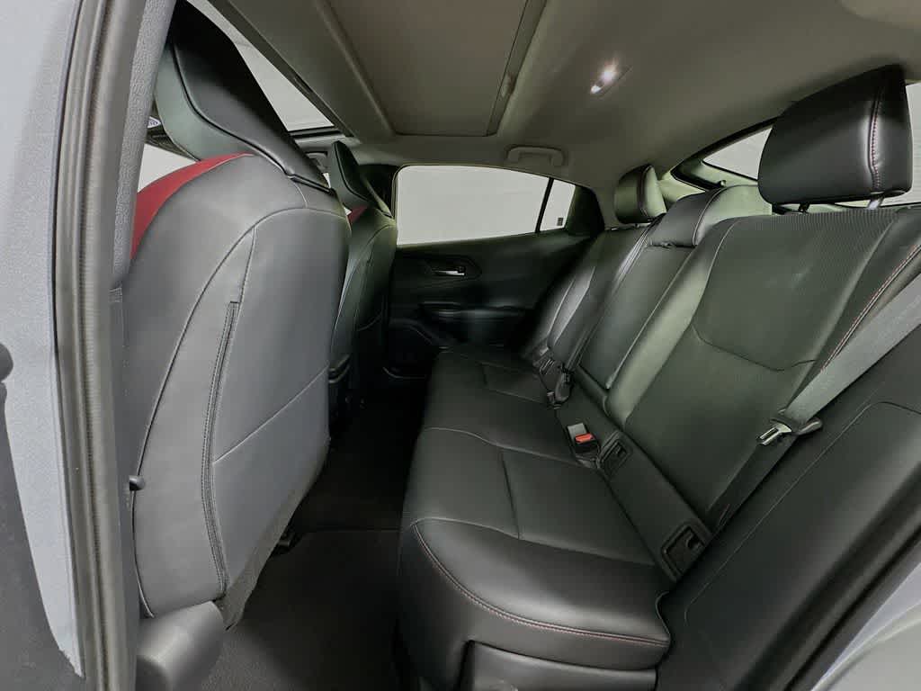 Toyota Prius Plug-In Hybrid XSE Premium 2025