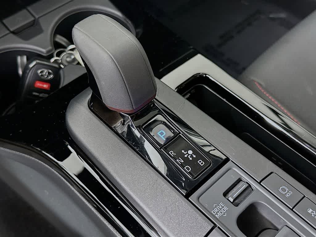 Toyota Prius Plug-In Hybrid XSE Premium 2025
