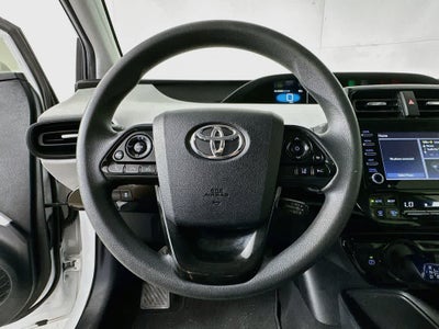 Toyota Prius L Eco 2021