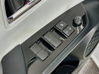 Toyota Prius L Eco 2021