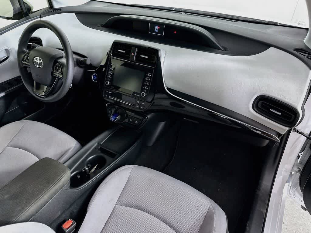 Toyota Prius L Eco 2021