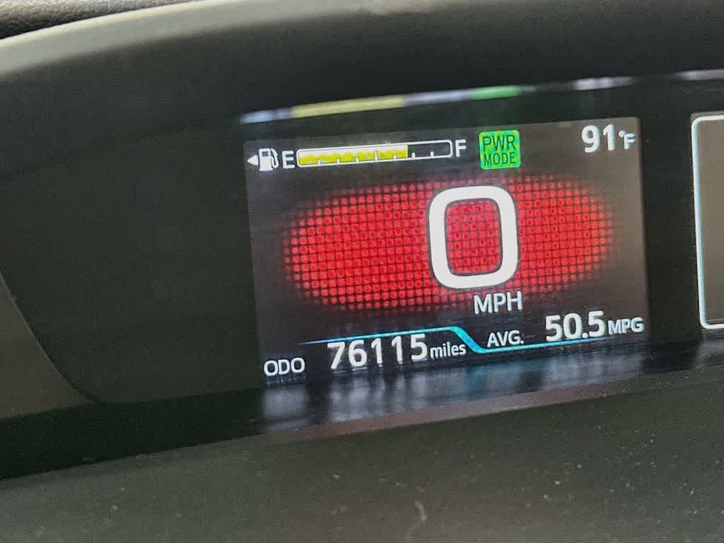 Toyota Prius L Eco 2022