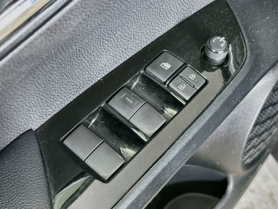 Toyota Prius L Eco 2022