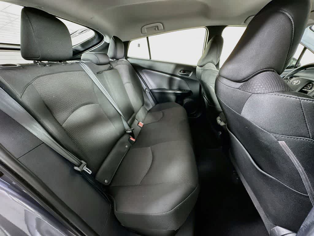 Toyota Prius L Eco 2022