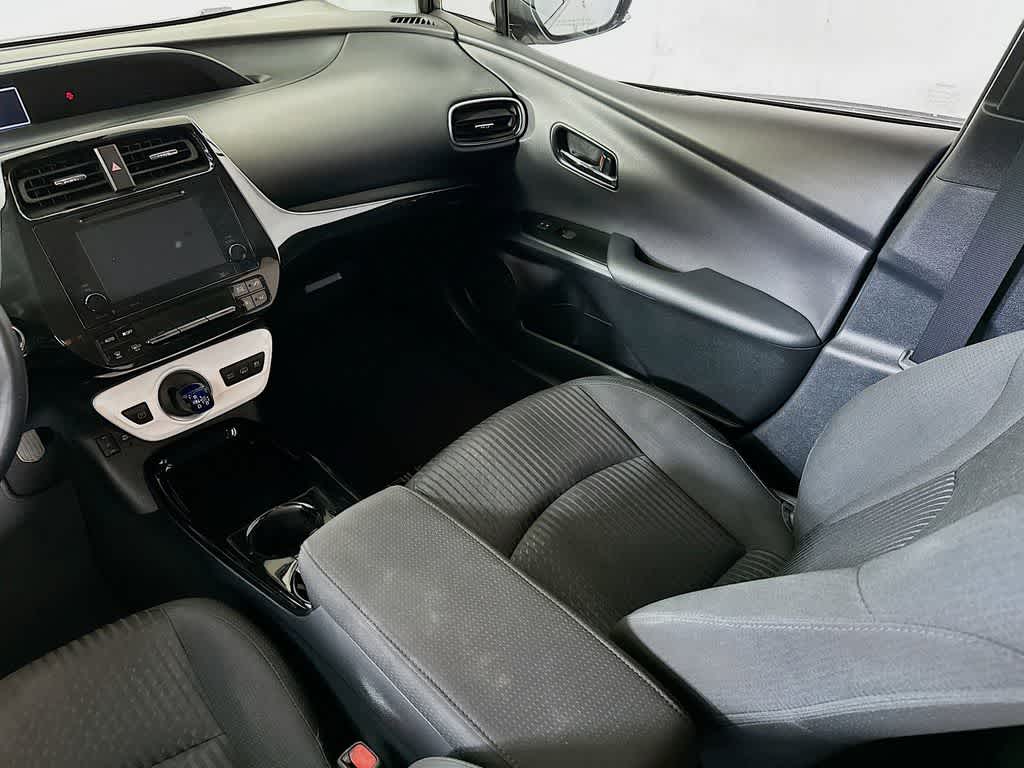 Toyota Prius Prime Plus 2019