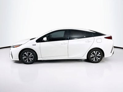 Toyota Prius Prime Plus 2019