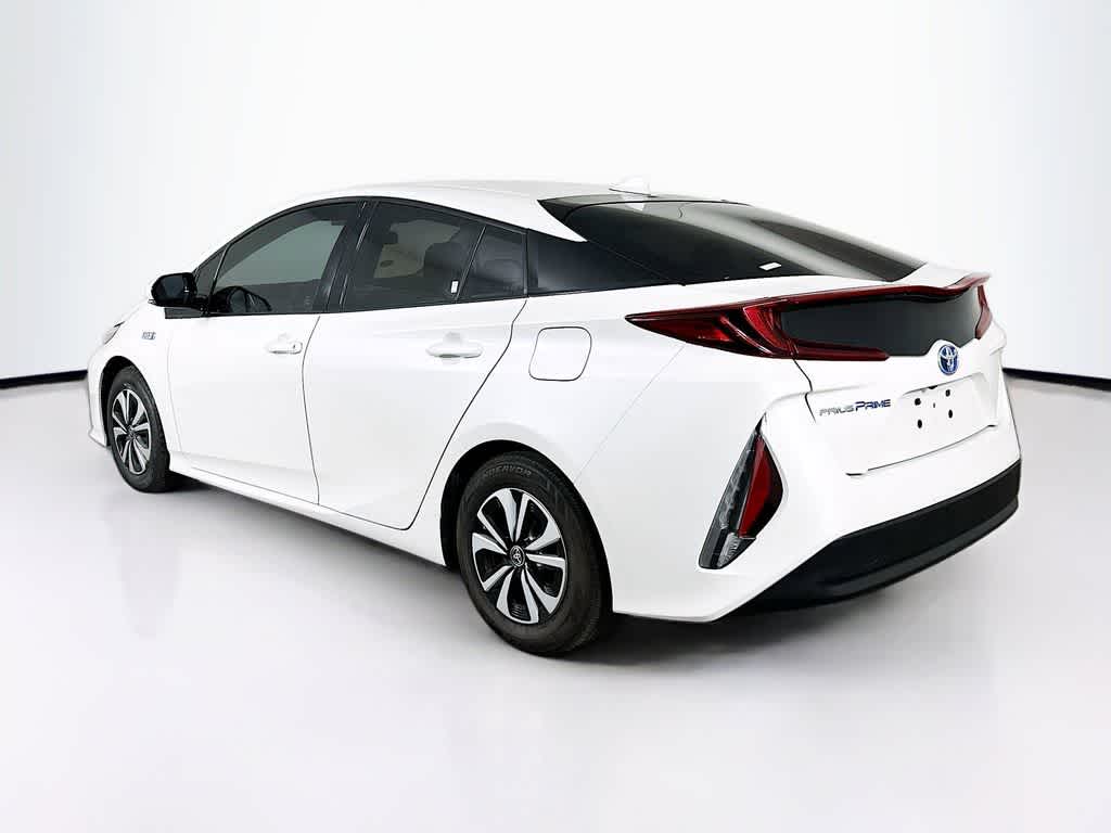 Toyota Prius Prime Plus 2019