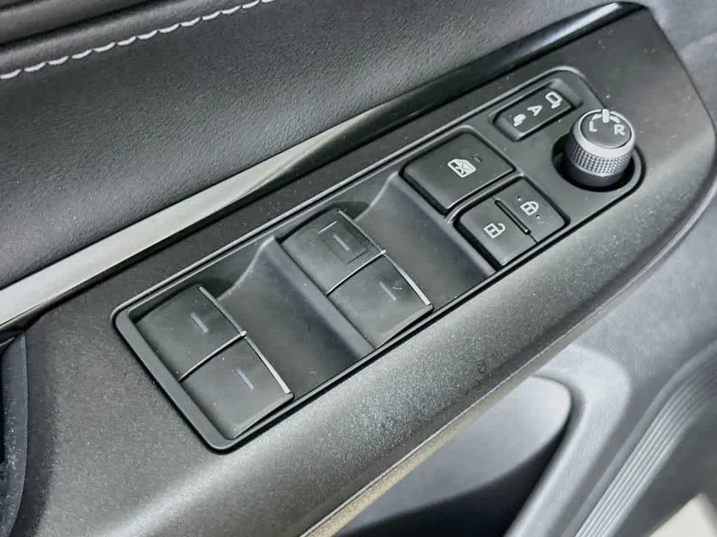 Toyota Venza LE 2021