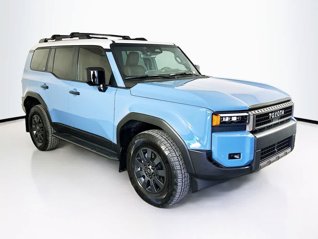 Toyota Land Cruiser Base 2025