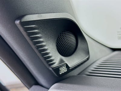 Toyota Land Cruiser Base 2025