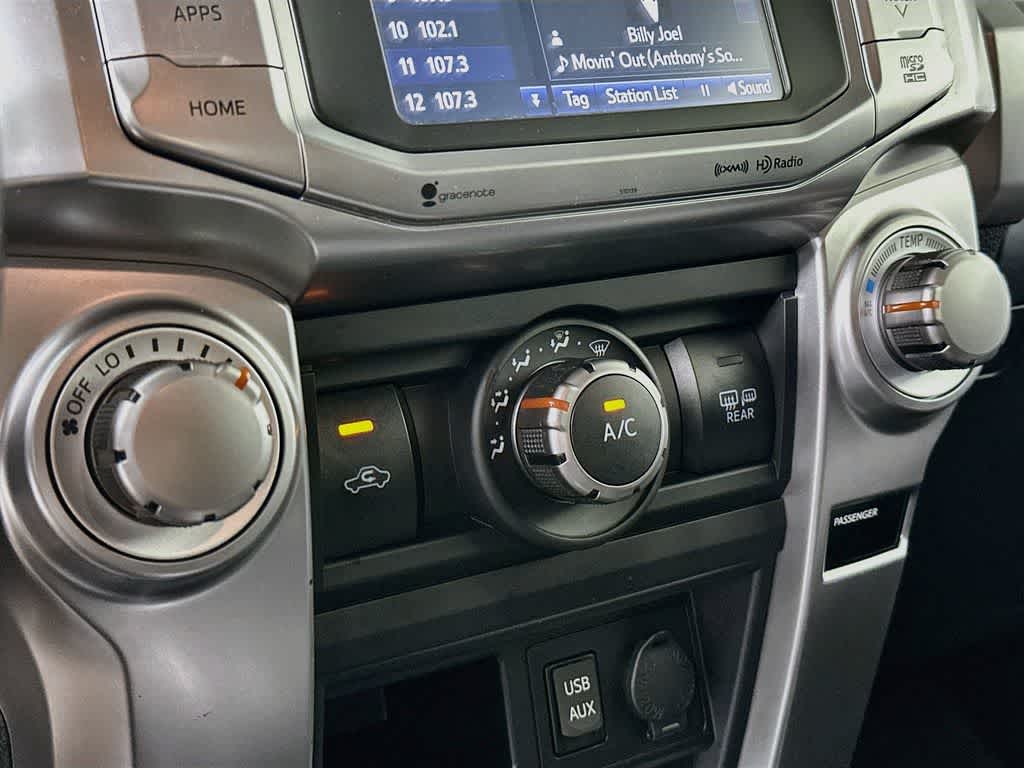 Toyota 4Runner SR5 de 2018
