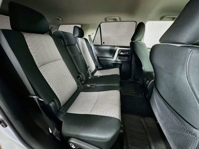 Toyota 4Runner SR5 de 2018