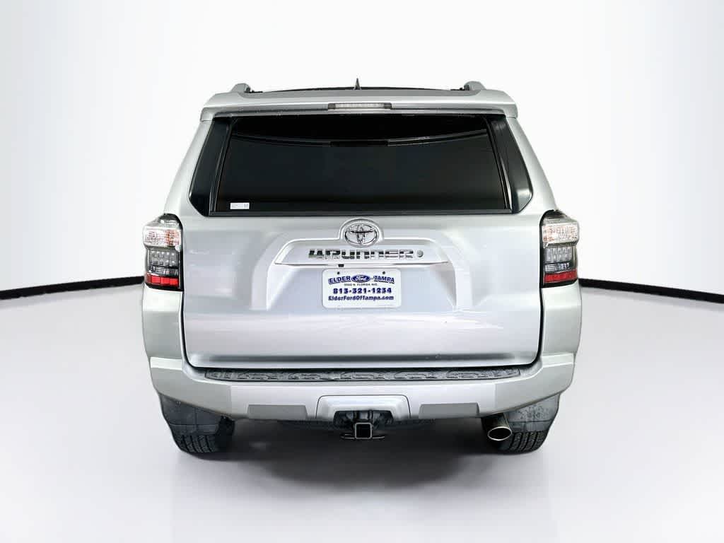 Toyota 4Runner SR5 de 2018