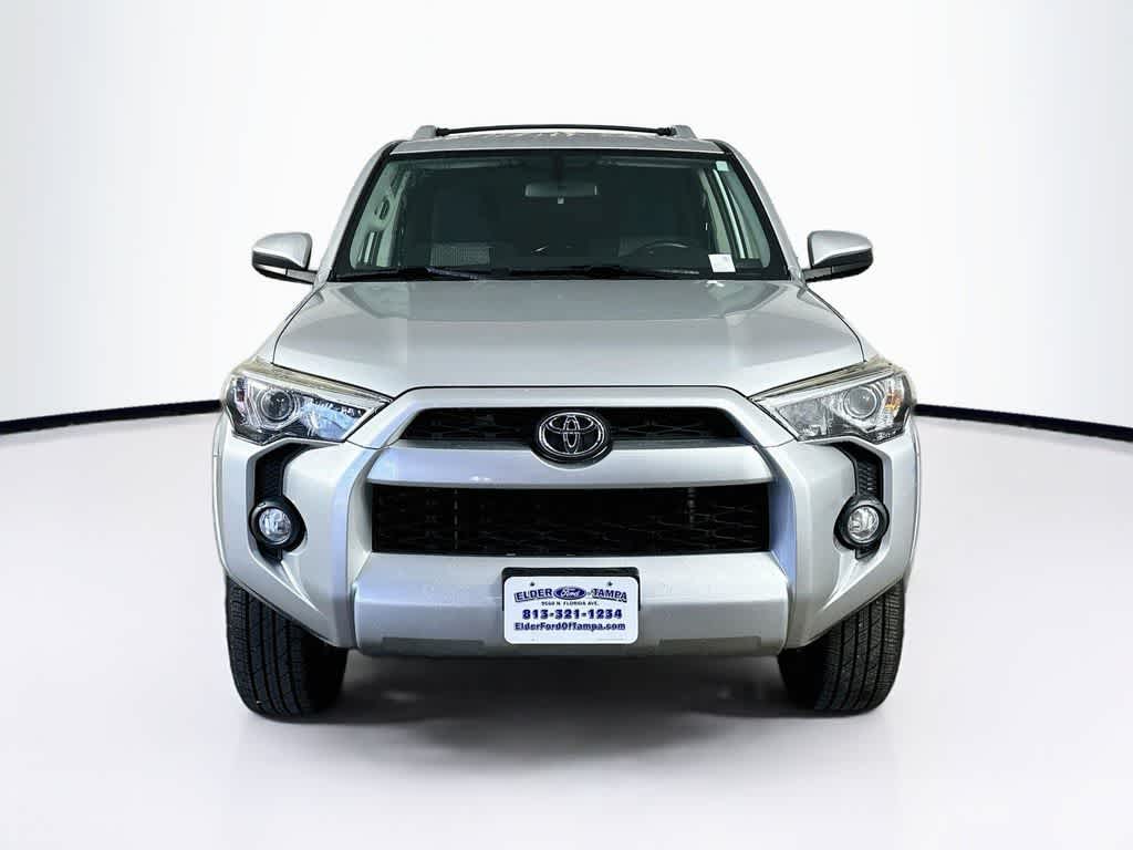 Toyota 4Runner SR5 de 2018